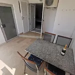 Niko 70m From The Apartman