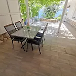 Niko 70m From The Apartman