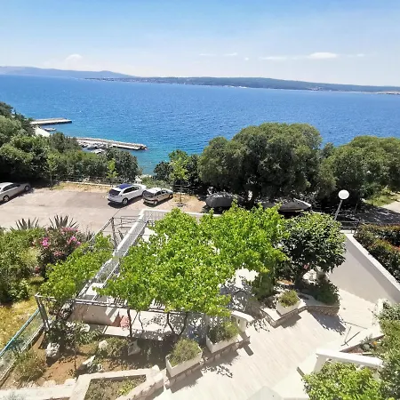 Niko 70m From The *