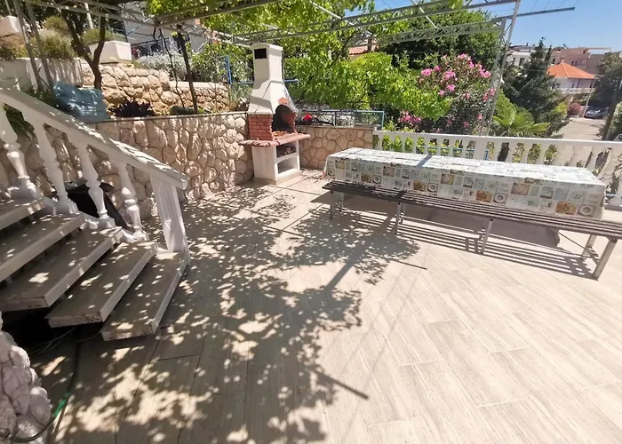 Niko 70m From The Apartamento *