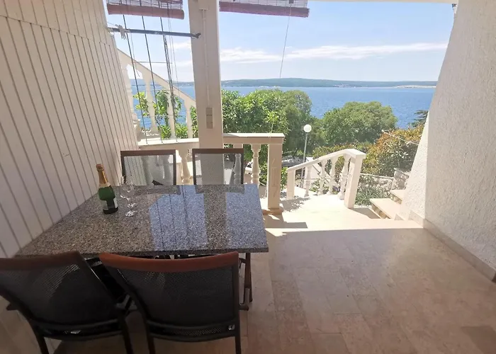 Niko 70m From The Apartamento