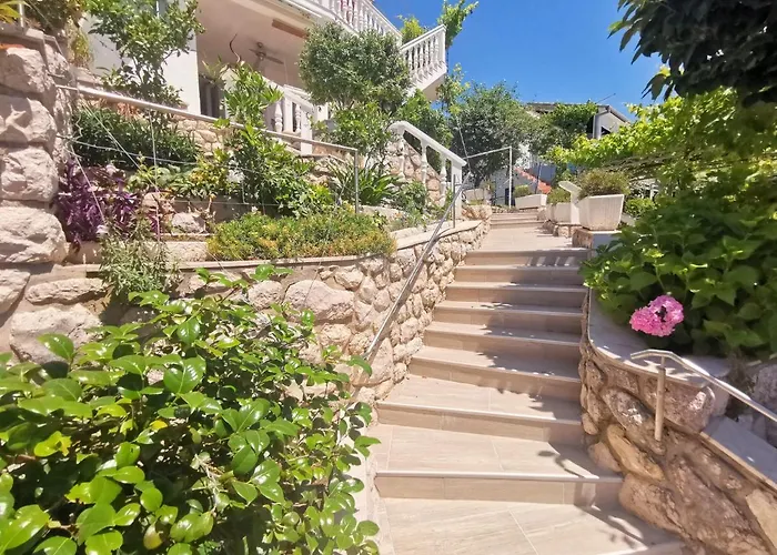 Niko 70m From The Apartamento